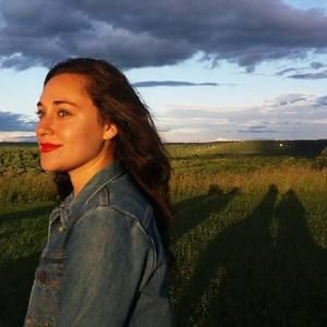 Meet your Posher, Aliya