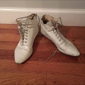 White Peter Pan Booties