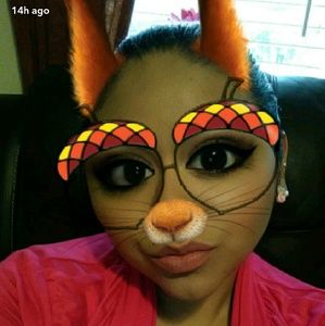 Meet your Posher, Daniela