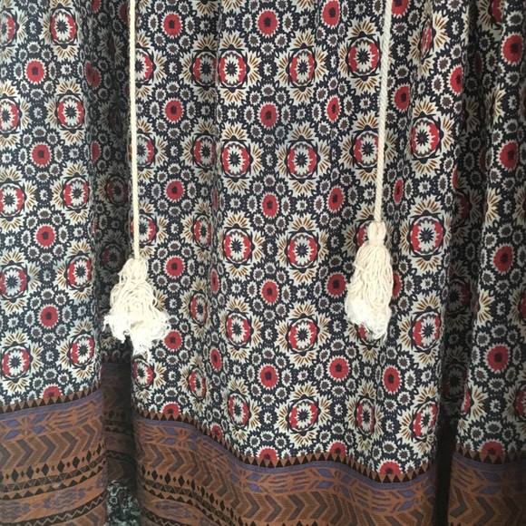 Floral boho dress. - Picture 2 of 4