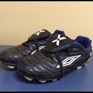 Umbro Soccer Cleats (youth sz 12)