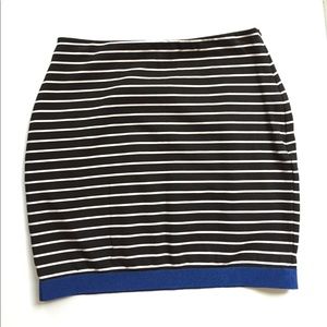 Ann Taylor black and white striped skirt