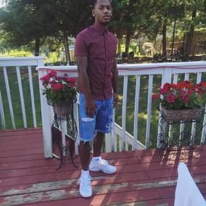 Meet your Posher, Carlos