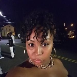 Meet your Posher, Keisha