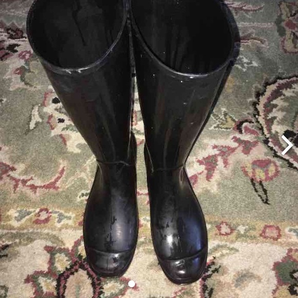 Rain boots