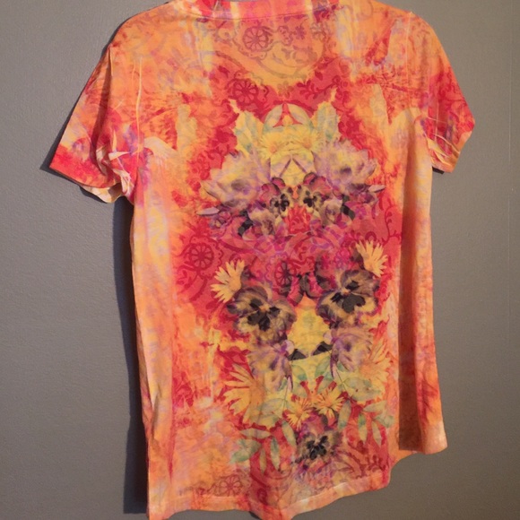 Like New lovely print tee - Picture 2 of 4