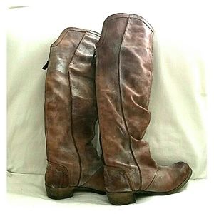 Steve Madden Renegade boots