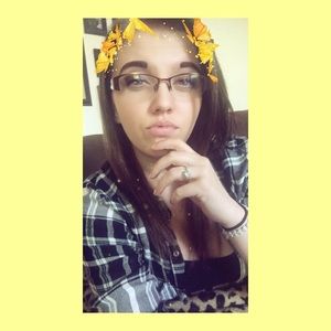 Meet your Posher, Mckenna