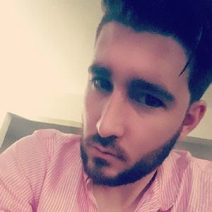 Meet your Posher, Adrian