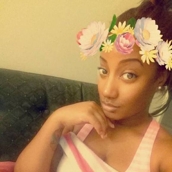 Meet your Posher, Kenisha - Picture 1 of 1