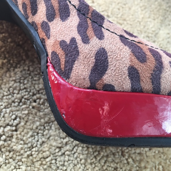 Pumps - Picture 3 of 3