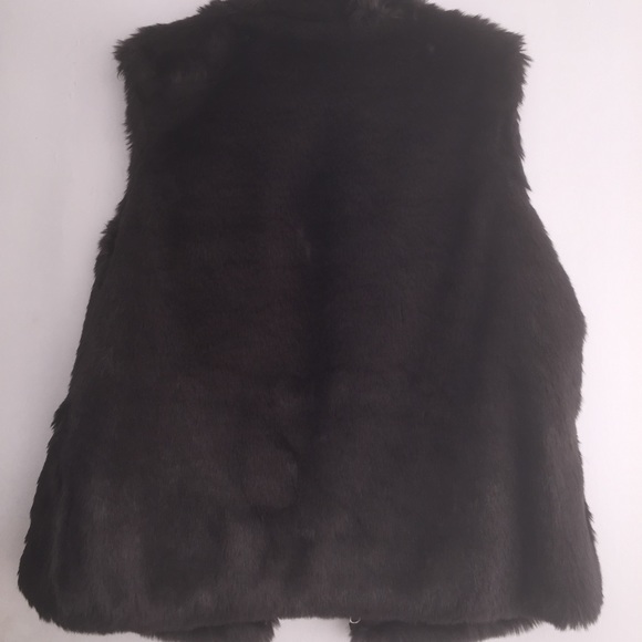 Faux fur vest