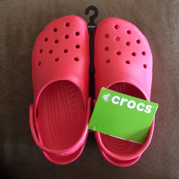 NWT Crocs