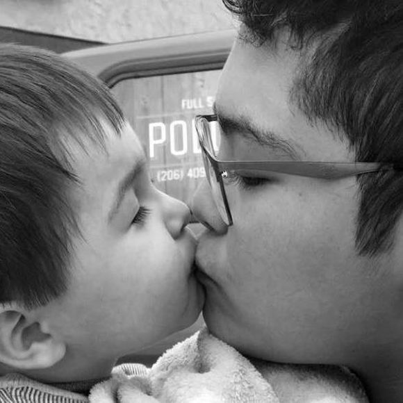 Meet your Posher, Luis - Picture 1 of 1