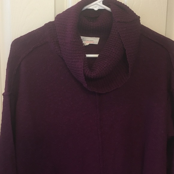 Vince Camuto sweater - Picture 2 of 4