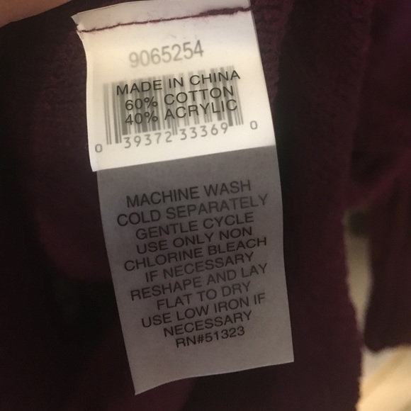 Vince Camuto sweater - Picture 3 of 4