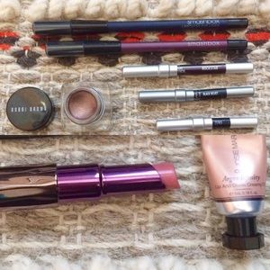 Fall deluxe eyeliner and make-up bundle