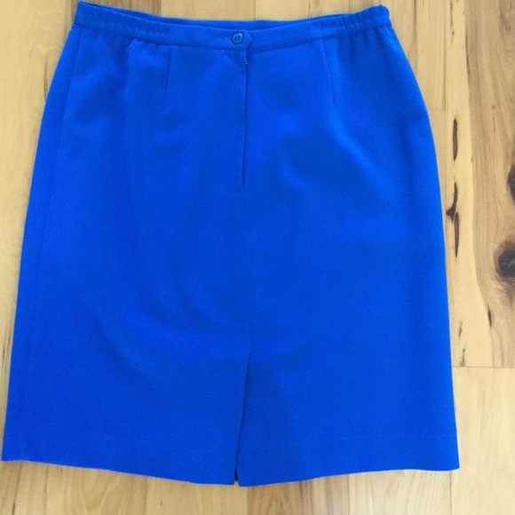 Le Suit Dresses & Skirts - FINAL PRICE 🐾Le Suit Pencil Skirt in Cobalt Blue