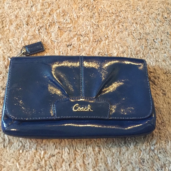 Navy patent wallet