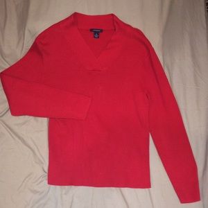 🎁Red Vneck Sweater. Size XL. 100% Cotton. EUC