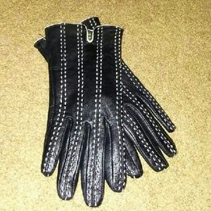 Geninue Black Leather Gloves