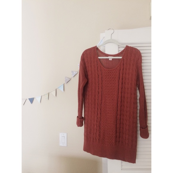 Women's Large Cable Knit Sweater