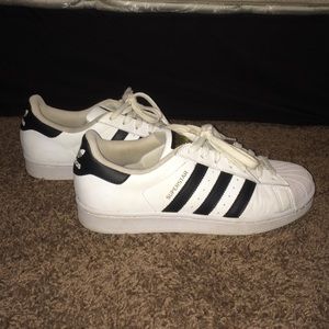 Adidas Superstar