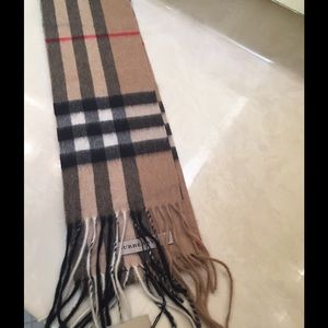 NWT Burberry Cashmere Skinny Scarf