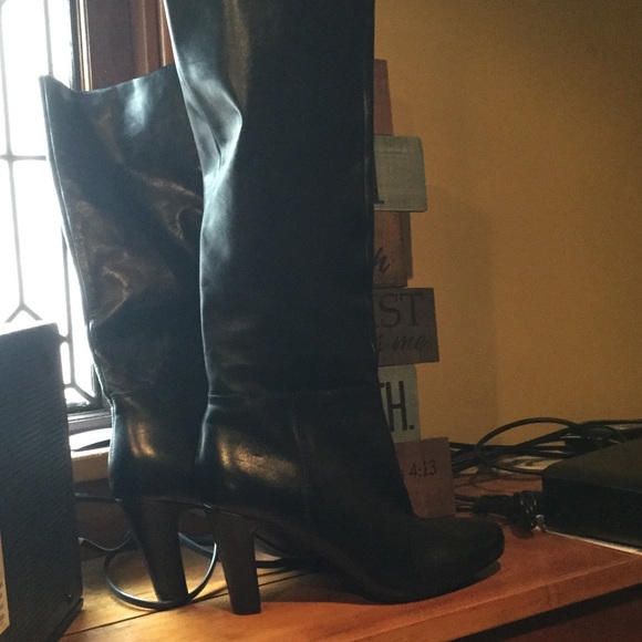 Jones New York Boots