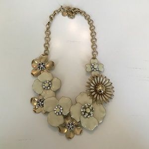 Stella and dot necklace