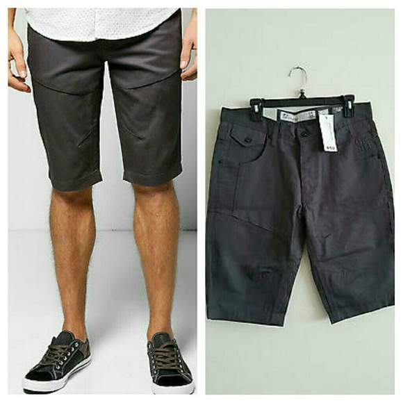 Boohoo 
Men's Black Cut And Sew Chino Short