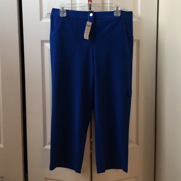 Chico's Capri Cargo Pants