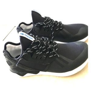 Adidas Sneakers! Almost new.