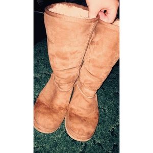 UGG Classic Tall Chestnut Brown