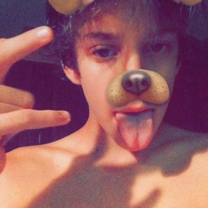 Meet your Posher, Čäštÿñ