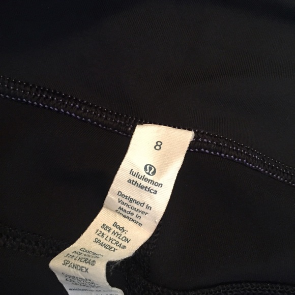 💜🍋Lululemon two tone crops - Picture 4 of 4