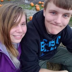 Meet your Posher, Cassie