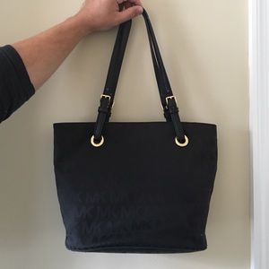 Black Michael kors purse