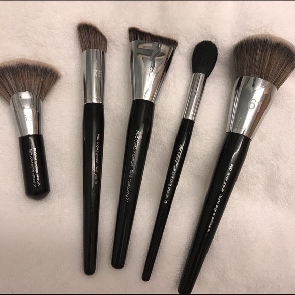 Sephora pro makeup brushes