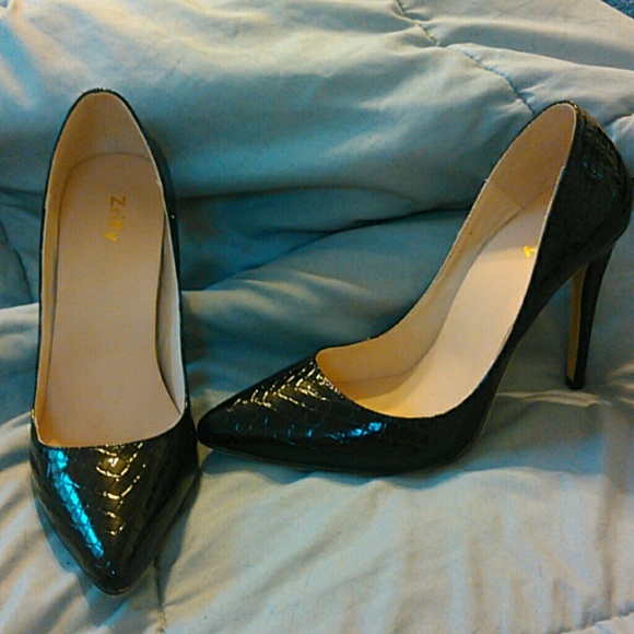 Black snake print heels