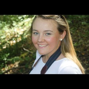 Meet your Posher, Carlie