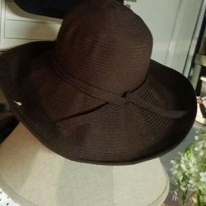 Brown hat
