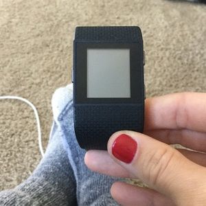 Fitbit Surge- Activity Tracker Fitbit Surge- Activity Tracker