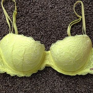 Victoria's Secret Pink bra