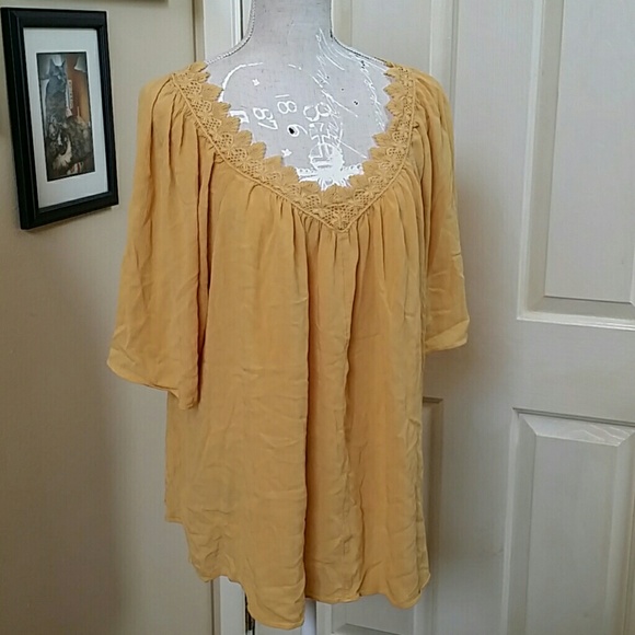 NWOT Yellow Blouse