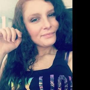 Meet your Posher, Hayley