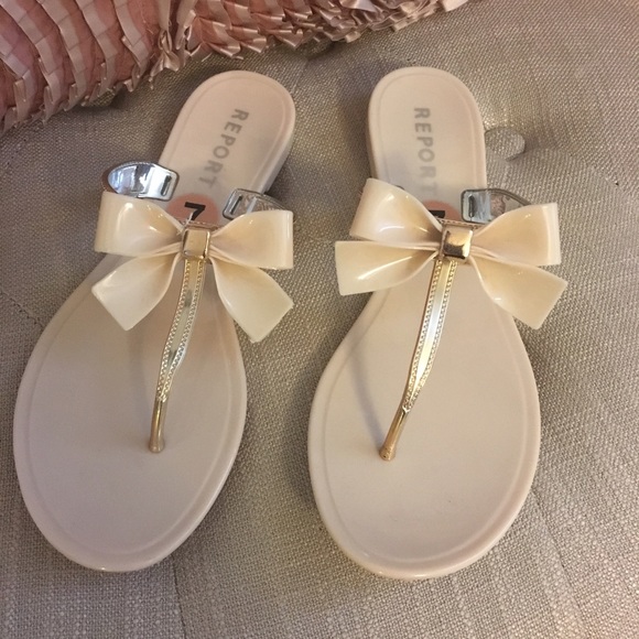 NWOT bow sandals sz 7