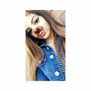 Meet your Posher, Alejandra