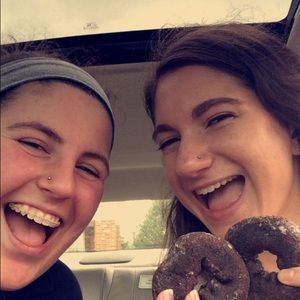 Meet your Posher, Angela