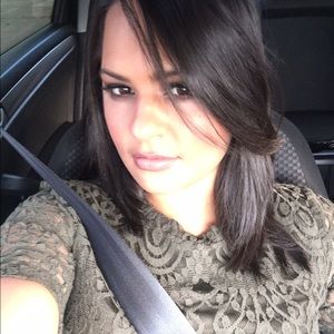 Meet your Posher, Samantha